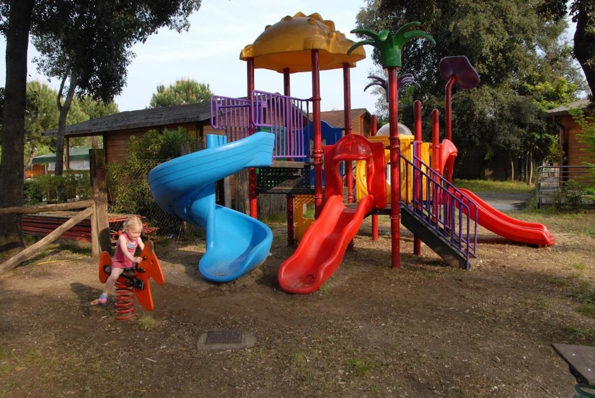 Mobile Home Viareggio - Including Airco- Camping Paradiso - G008 Екстер'єр фото