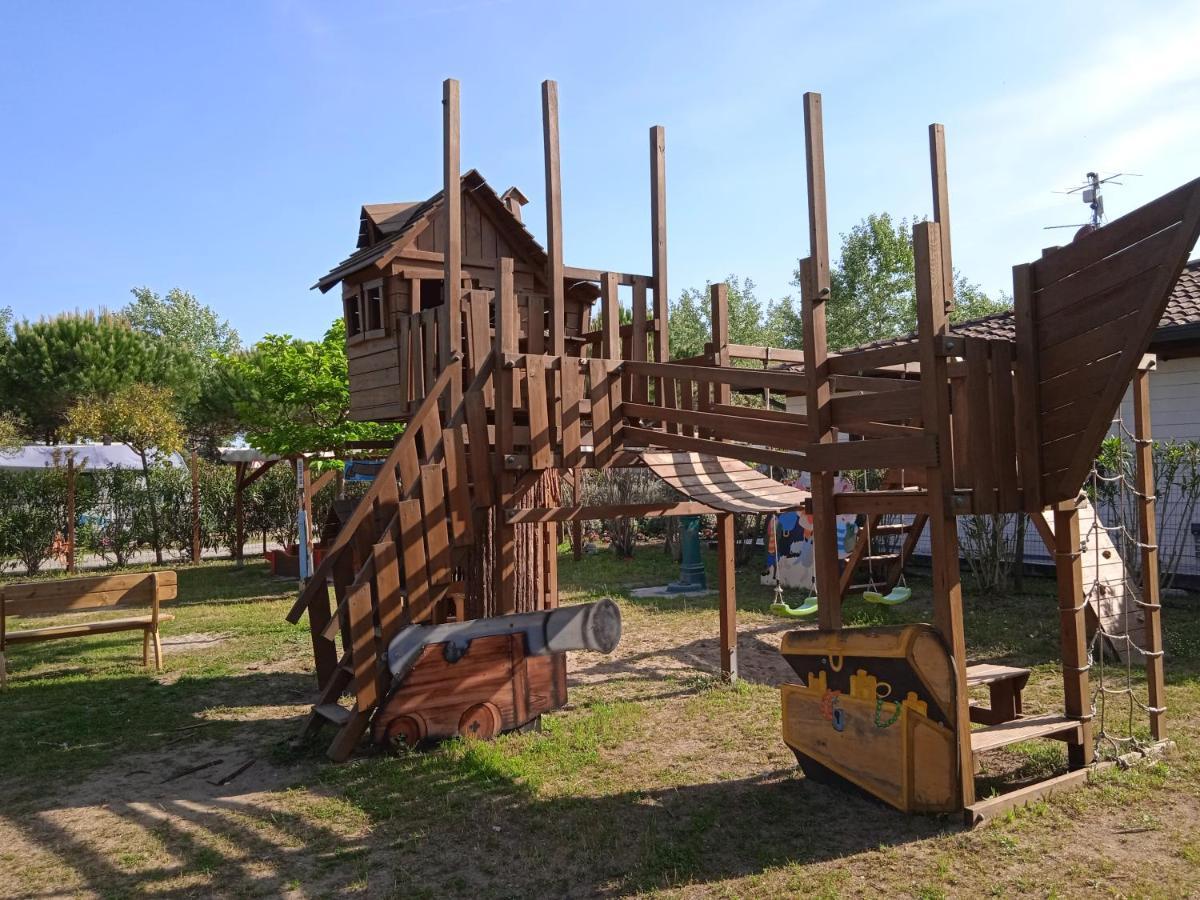 Mobile Home Viareggio - Including Airco- Camping Paradiso - G008 Екстер'єр фото